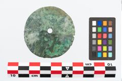 Foto von Bronzetutulusscheibenfibelscheibe (NHMW-PRAE-023661)